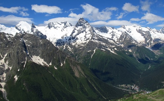 5 причин, по которым стоит этим летом посетить Кавказ